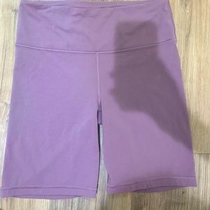 Athleta elevation 8” short